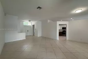 4273 Fox Ridge Dr, Weston, FL 33331 - Photo 16