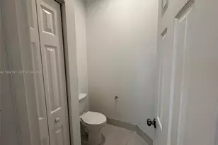 4273 Fox Ridge Dr, Weston, FL 33331 - Photo 42