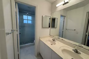 4273 Fox Ridge Dr, Weston, FL 33331 - Photo 24