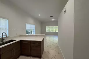4273 Fox Ridge Dr, Weston, FL 33331 - Photo 14