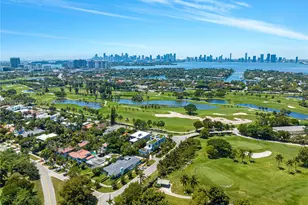 2499 N Meridian Ave, Miami Beach, FL 33140 - Photo 12