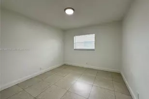 2640 NE 8th Ave, Wilton Manors, FL 33334 - Photo 22