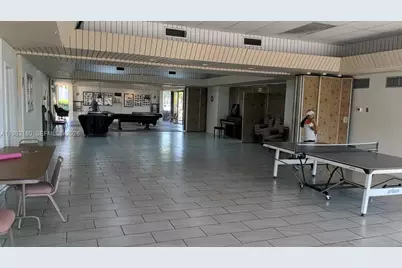 8000 N Sunrise Lakes Dr #309, Sunrise, FL 33322 - Photo 10