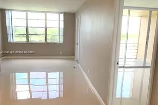 9470 Live Oak Pl, Davie, FL 33324 - Photo 4