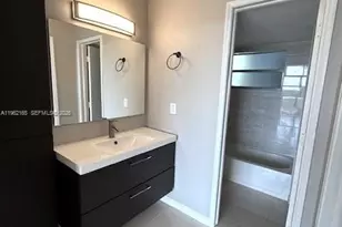 9470 Live Oak Pl, Davie, FL 33324 - Photo 18