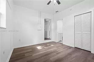 201 S Biscayne River Dr, Miami, FL 33169 - Photo 50