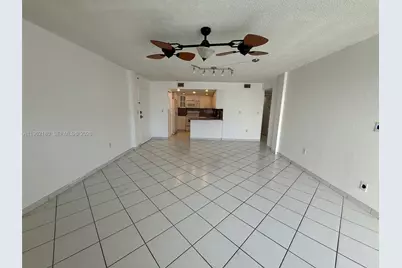 7832 Collins Ave #207, Miami Beach, FL 33141 - Photo 6