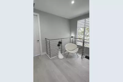 10565 NW 64th Way, Doral, FL 33178 - Photo 16