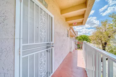 840 SW 105th Ave #318, Miami, FL 33174 - Photo 22