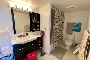 210 174th St, Sunny Isles Beach, FL 33160 - Photo 16