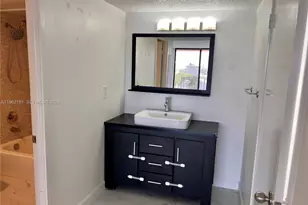 210 174th St, Sunny Isles Beach, FL 33160 - Photo 8