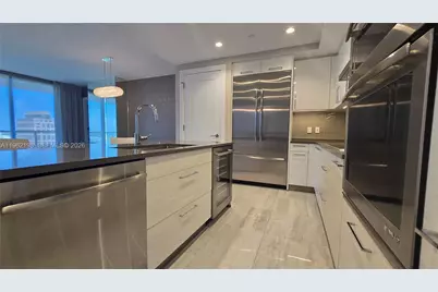 100 E Las Olas Blvd #2202, Fort Lauderdale, FL 33301 - Photo 2