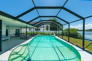 21320 NE 25th Ct, Miami, FL 33180 - Photo 2