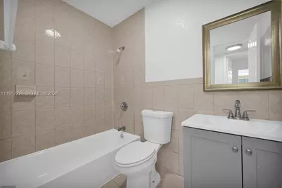 6945 SW 7th St, Margate, FL 33068 - Photo 16