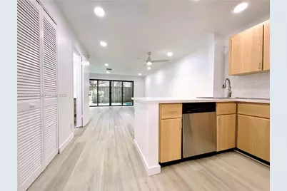 499 SE 13th St #7E, Fort Lauderdale, FL 33316 - Photo 18