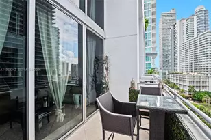 1050 Brickell Ave, Miami, FL 33131 - Photo 12