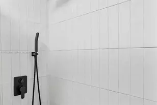 385 NW 36th Ave, Deerfield Beach, FL 33442 - Photo 16