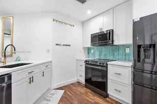 385 NW 36th Ave, Deerfield Beach, FL 33442 - Photo 6