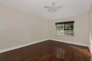 9481 Stanley Ln, Tamarac, FL 33321 - Photo 18