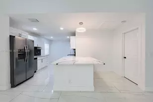 2560 Calamondin Cir, Coconut Creek, FL 33063 - Photo 30