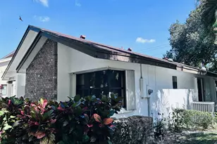 2560 Calamondin Cir, Coconut Creek, FL 33063 - Photo 8