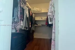 920 NE 199th St, Miami, FL 33179 - Photo 26