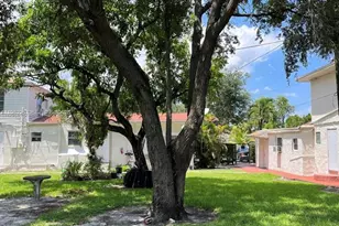 6028 SW 27th St, Miramar, FL 33023 - Photo 16