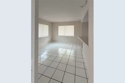 305 Navarre Ave #2, Coral Gables, FL 33134 - Photo 4