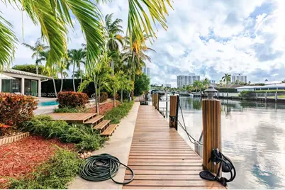 636 Hibiscus Dr #0, Hallandale Beach, FL 33009 - Photo 1