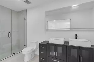 7412 Big Cypress Dr, Miami Lakes, FL 33014 - Photo 22