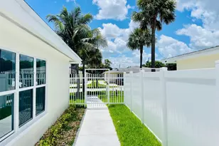 5701 NW 28th St, Lauderhill, FL 33313 - Photo 34