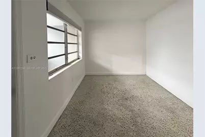 699 NE 86th St #2, Miami, FL 33138 - Photo 4