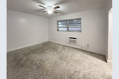 699 NE 86th St #2, Miami, FL 33138 - Photo 6