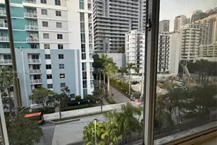 210 SW 11th St, Miami, FL 33130 - Photo 14