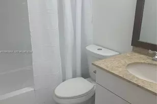 210 SW 11th St, Miami, FL 33130 - Photo 10