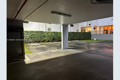 210 SW 11 Street #506, Miami, FL 33130 - Photo 18