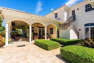 9076 SW 59th Ct, Pinecrest, FL 33156 - Photo 10