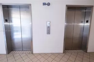 1021 Hillsboro Mile, Hillsboro Beach, FL 33062 - Photo 24