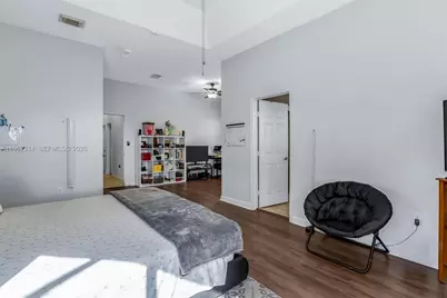 13124 SW 54th Ct, Miramar, FL 33027 - Photo 20