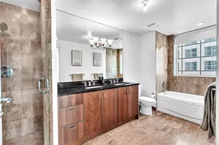 300 S Biscayne Blvd, Miami, FL 33131 - Photo 20