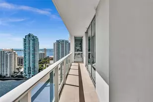 300 S Biscayne Blvd, Miami, FL 33131 - Photo 24