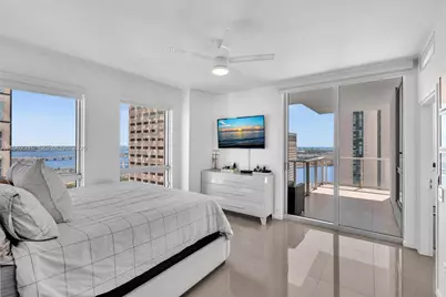 300 S Biscayne Blvd #2916, Miami, FL 33131 - Photo 14