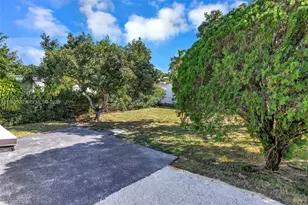 6540 SW 4th St, Miami, FL 33144 - Photo 32