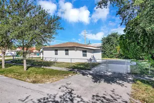 6540 SW 4th St, Miami, FL 33144 - Photo 2