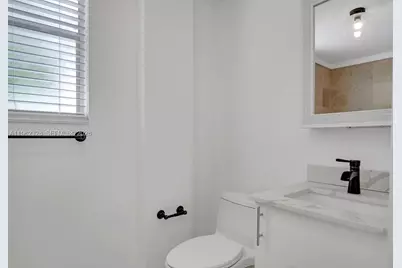 747 Michigan Ave #204, Miami Beach, FL 33139 - Photo 14
