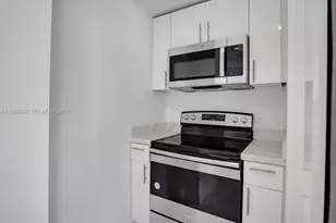 747 Michigan Ave, Miami Beach, FL 33139 - Photo 12