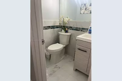 35 Camden #B, West Palm Beach, FL 33417 - Photo 14