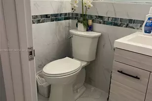 35 Camden, West Palm Beach, FL 33417 - Photo 14