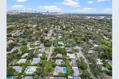 5940 SW 47th St, Miami, FL 33155 - Photo 8