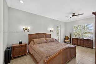 240 E Isle Verde Way, Palm Beach Gardens, FL 33418 - Photo 12